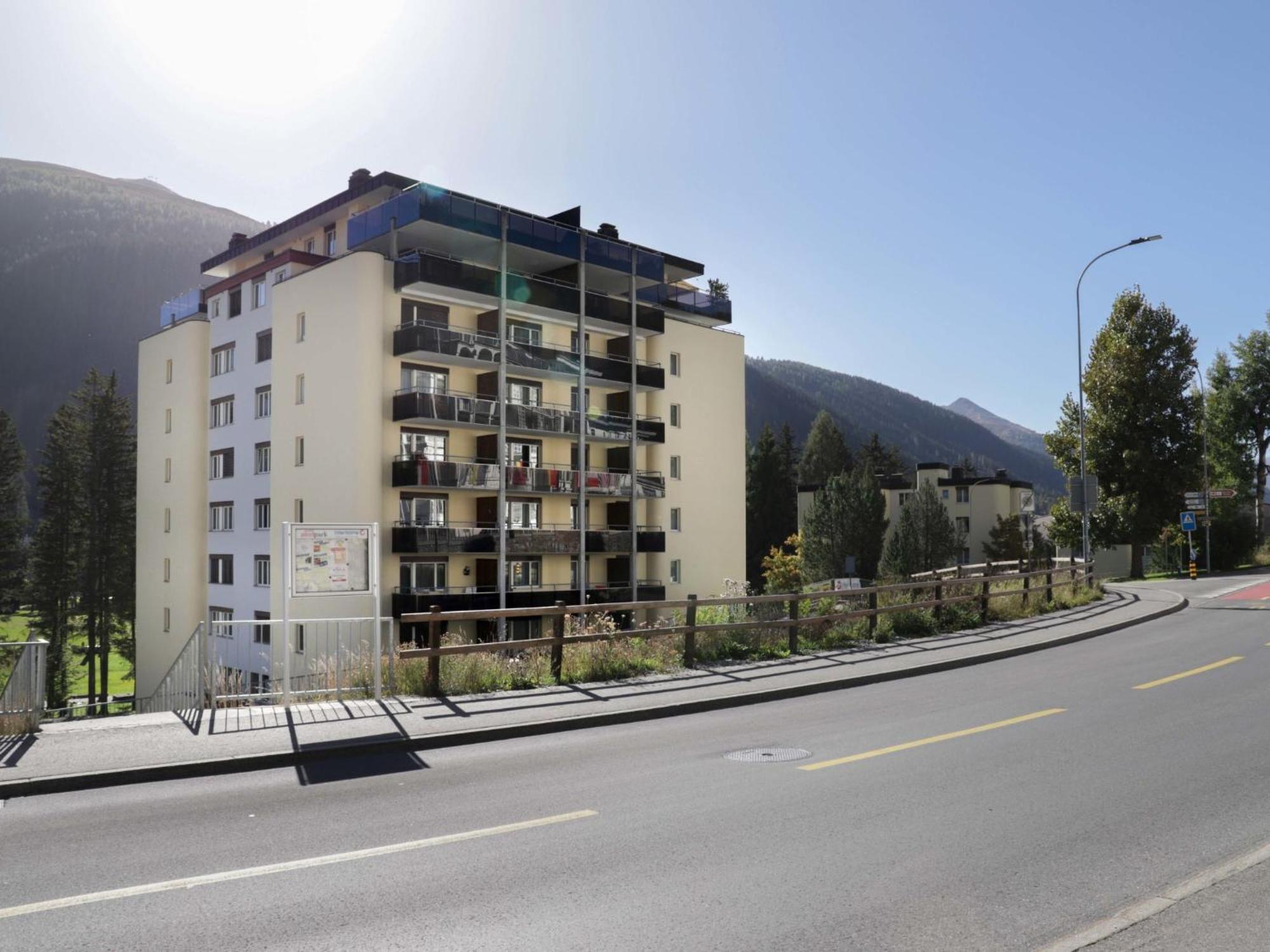 Apartment Allod Park Haus C 202 By Interhome Давос Екстериор снимка