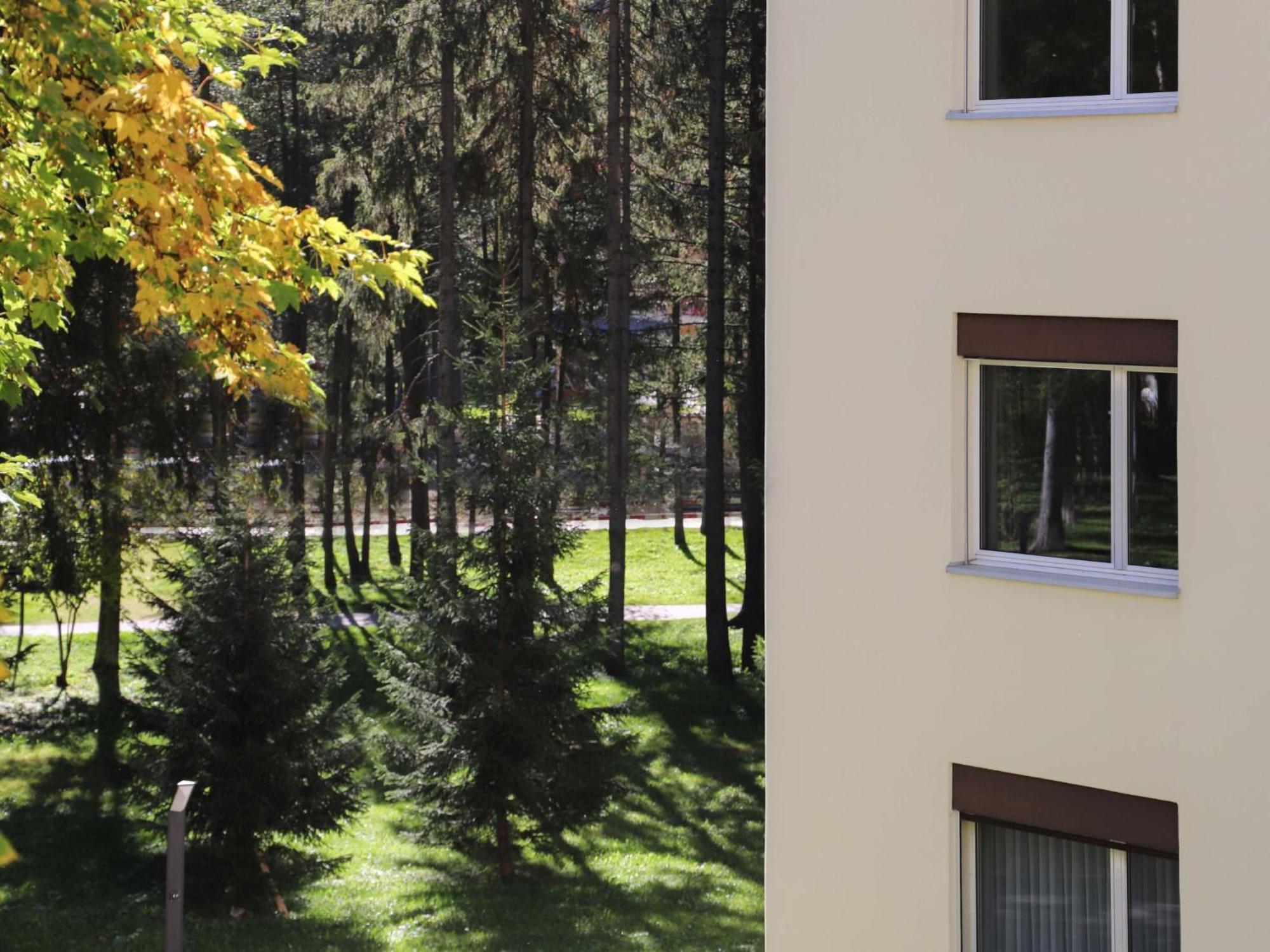 Apartment Allod Park Haus C 202 By Interhome Давос Екстериор снимка